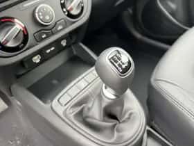 Hyundai i10 (2024) thumbnail 28