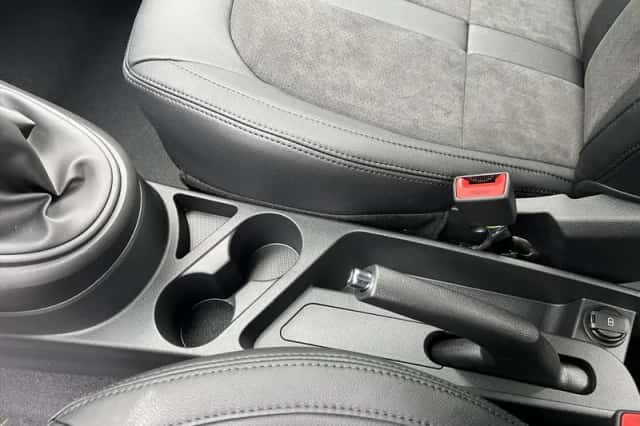 Hyundai i10 (2024) thumbnail 29