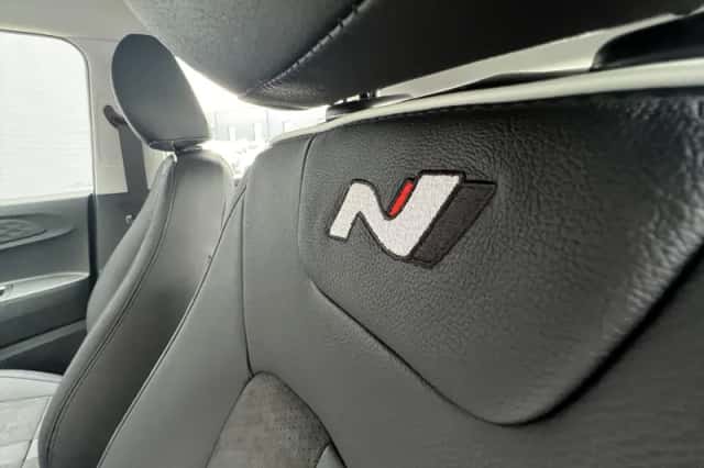 Hyundai i10 (2024) thumbnail 33