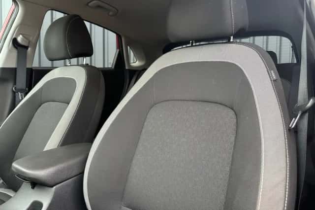 Hyundai Kona (2020) thumbnail 14