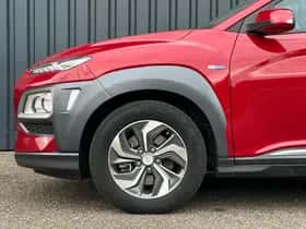Hyundai Kona (2020) thumbnail 9