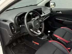Kia Picanto (2021) thumbnail 9