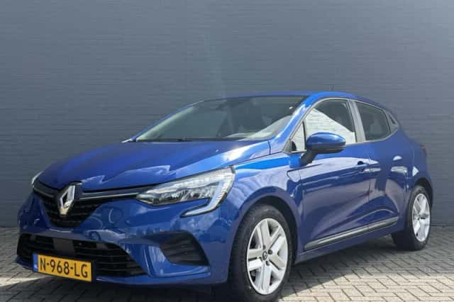 Renault Clio (2021) thumbnail 2