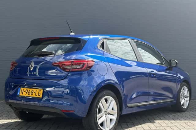 Renault Clio (2021) thumbnail 6