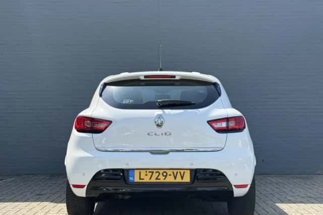 Renault Clio (2017) thumbnail 7