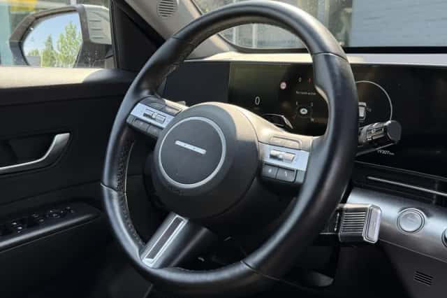 Hyundai Kona (2023) thumbnail 15