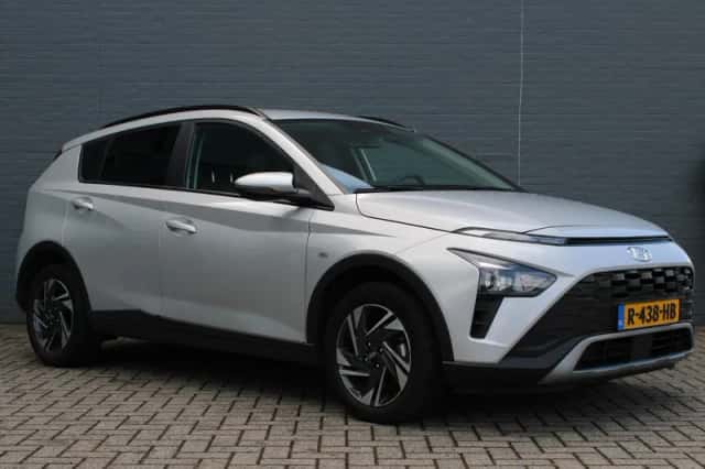 Hyundai Bayon (2022) thumbnail 4