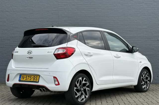 Hyundai i10 (2021) thumbnail 5