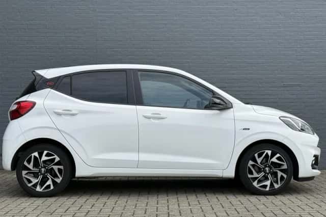Hyundai i10 (2021) thumbnail 6