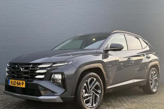 Hyundai Tucson (2025) thumbnail 2