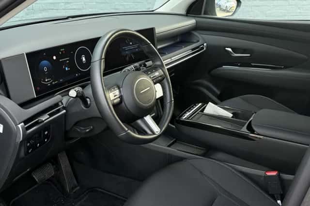 Hyundai Tucson (2025) thumbnail 8
