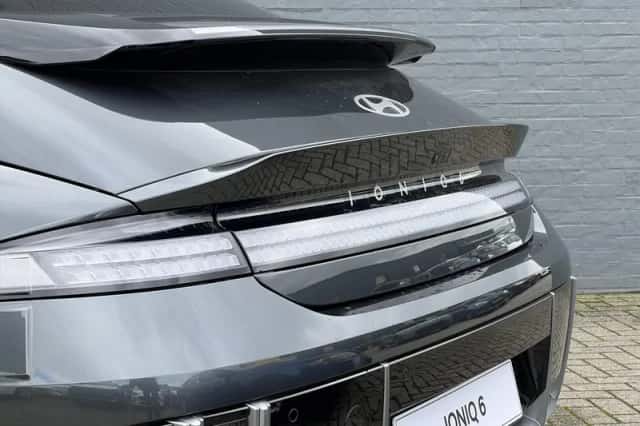 Hyundai Ioniq 6 (2025) thumbnail 13
