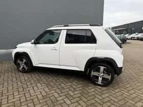 Hyundai Inster (2025) thumbnail 3