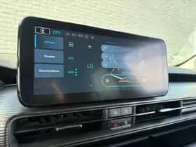 Jeep Avenger (2024) thumbnail 23