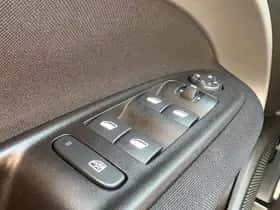 Jeep Avenger (2024) thumbnail 32