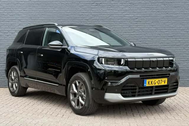 Jeep Compass (2026) thumbnail 3