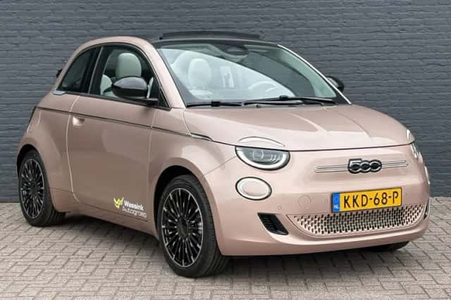 Fiat 500C (2026) thumbnail 3