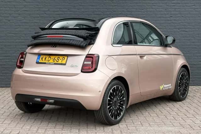 Fiat 500C (2026) thumbnail 5