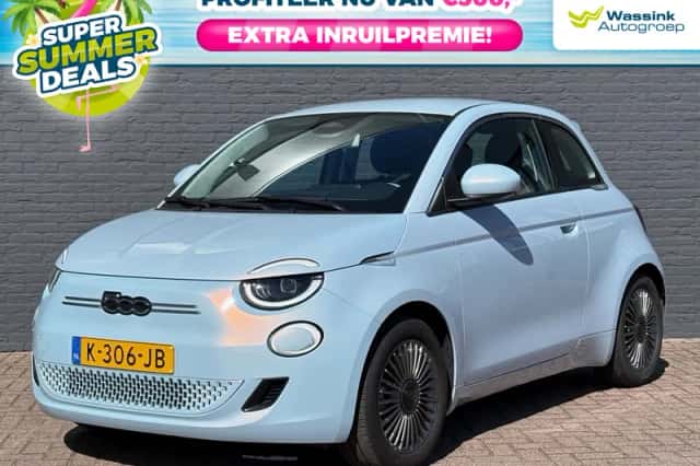 Fiat 500 (2020) thumbnail 1