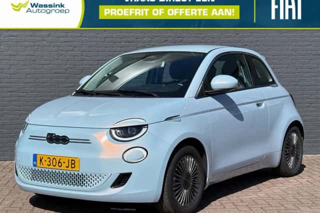Fiat 500 (2020) thumbnail 1