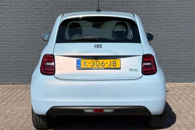 Fiat 500 (2020) thumbnail 6