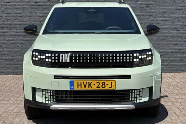 Fiat Grande Panda (2025) thumbnail 2