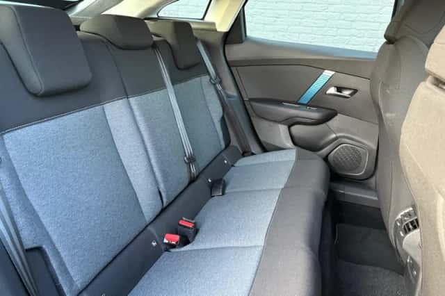 Citroën ë-C4 (2022) thumbnail 14