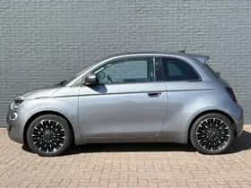 Fiat 500e (2021) thumbnail 9
