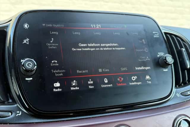 Fiat 500C (2021) thumbnail 22