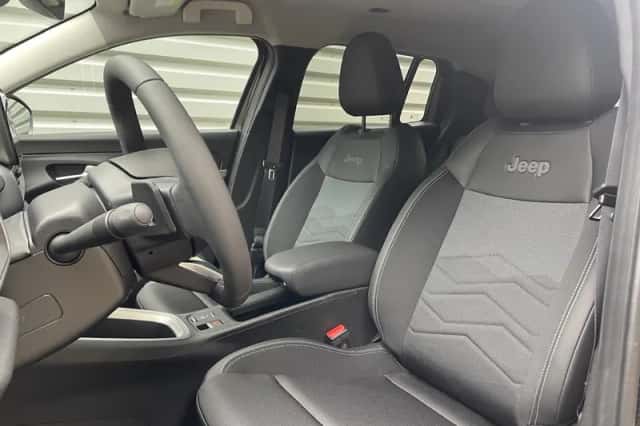 Jeep Avenger (2025) thumbnail 12