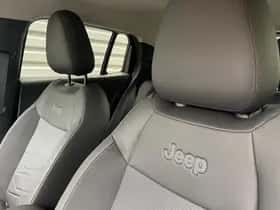 Jeep Avenger (2025) thumbnail 13