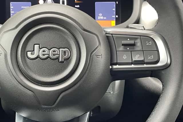 Jeep Avenger (2025) thumbnail 21