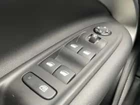 Jeep Avenger (2025) thumbnail 31