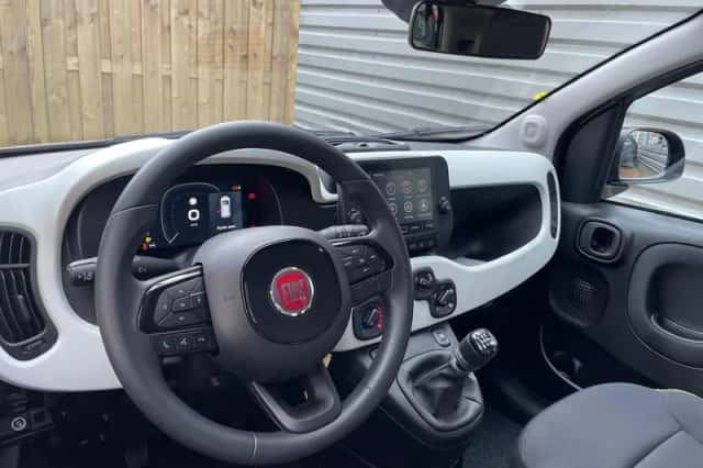 Fiat Panda (2025) thumbnail 12