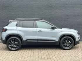 Jeep Avenger (2025) thumbnail 4