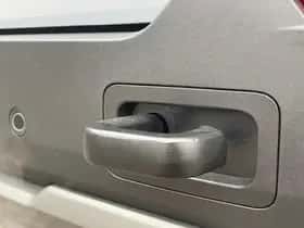 Jeep Avenger (2025) thumbnail 44