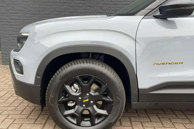 Jeep Avenger (2025) thumbnail 10