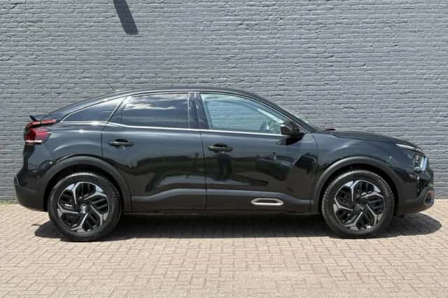 Citroën C4 (2021) thumbnail 4