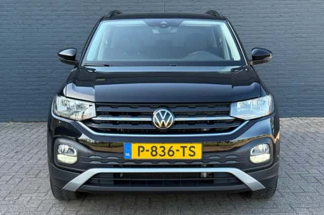 Volkswagen T-Cross (2022) thumbnail 2