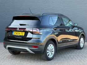 Volkswagen T-Cross (2022) thumbnail 5