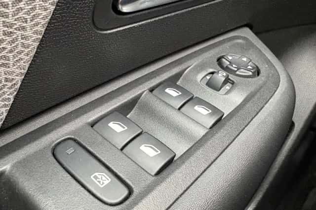 Citroën C4 (2021) thumbnail 19