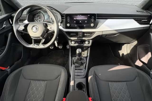 Škoda Kamiq (2021) thumbnail 15