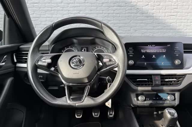 Škoda Kamiq (2021) thumbnail 16