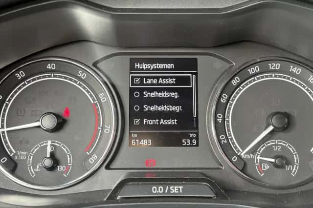Škoda Kamiq (2021) thumbnail 18