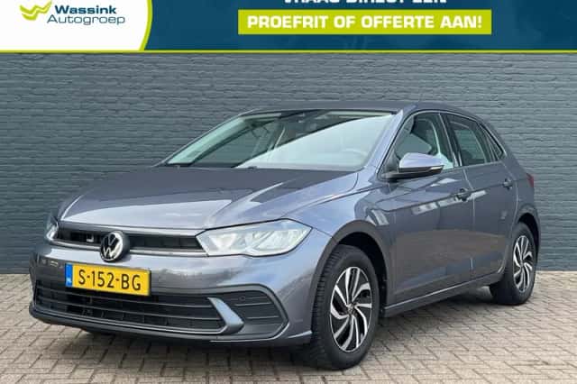 Volkswagen Polo (2023) thumbnail 1