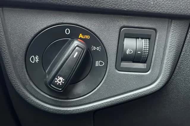 Volkswagen Polo (2023) thumbnail 19