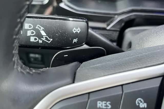 Volkswagen Polo (2023) thumbnail 22
