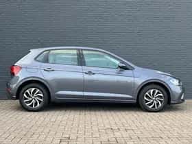 Volkswagen Polo (2023) thumbnail 4