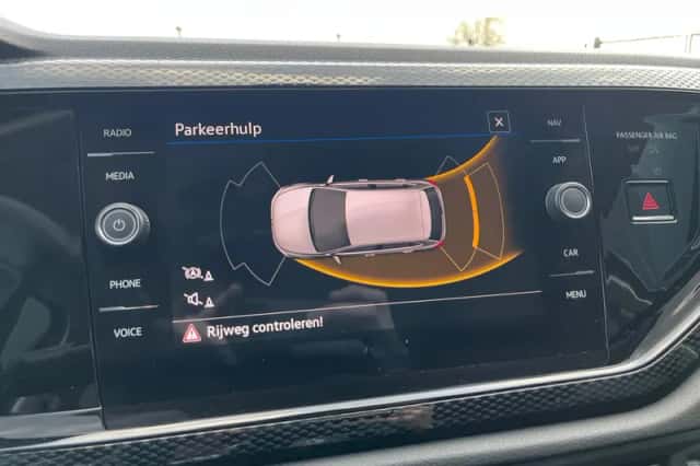 Volkswagen Polo (2023) thumbnail 34