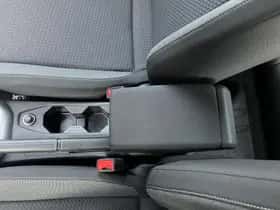 Volkswagen Polo (2023) thumbnail 38